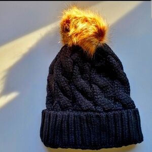 #SIS *NEW Toque Black Winter Beanie Hat NWOT